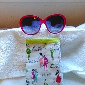 Purple w/case-Vintage 60s Women Style, Sunglasses